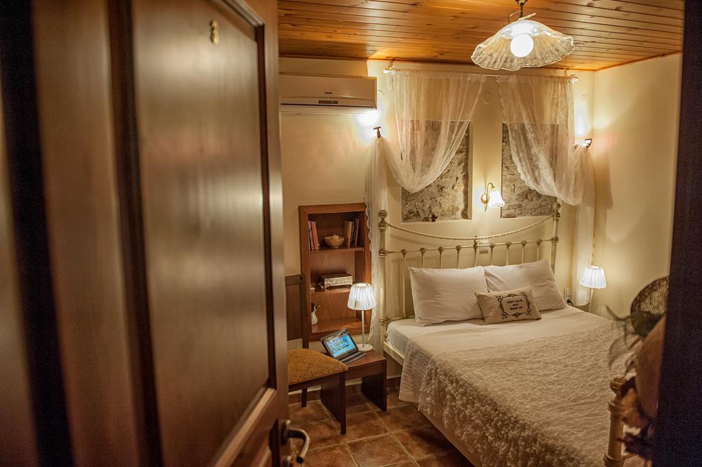 Hotel Oriades Mourésion Pokoj fotografie